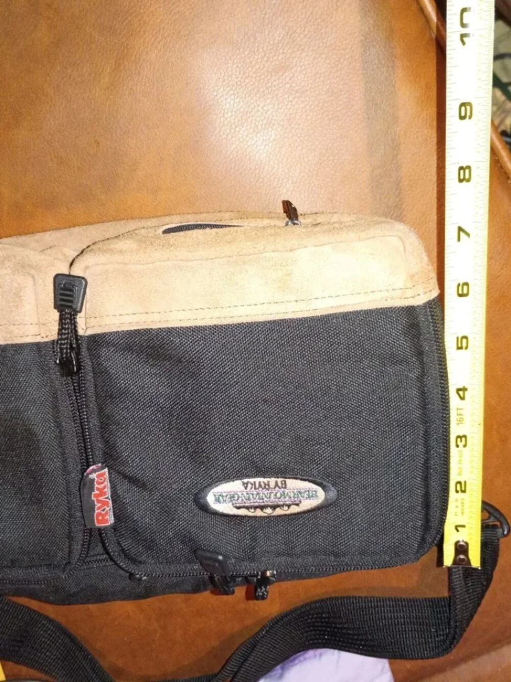 Vintage Ryka Bear Mountain Gear Camera Bag Black Tan Padded Shoulder Case